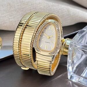 Serpenti Snake Wrap Elegant Gold Women's Watch
